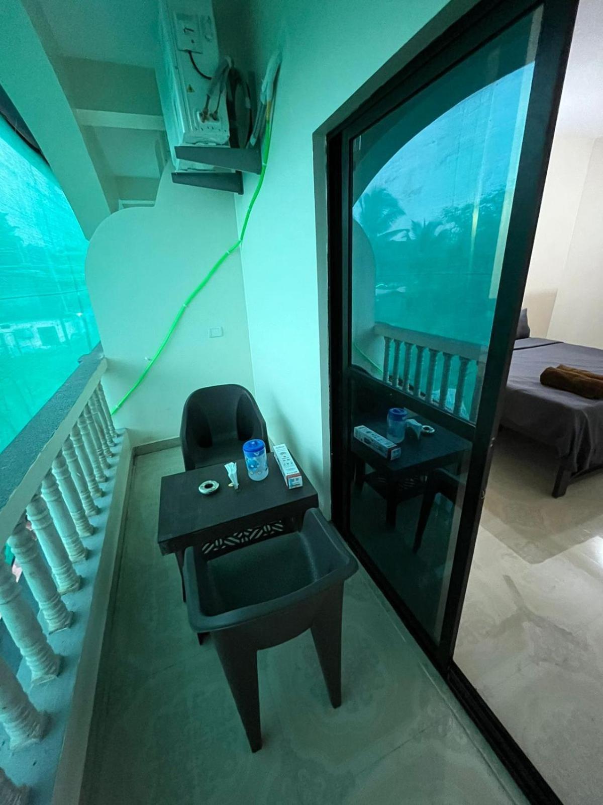 Hotel Saffron Baga Luaran gambar
