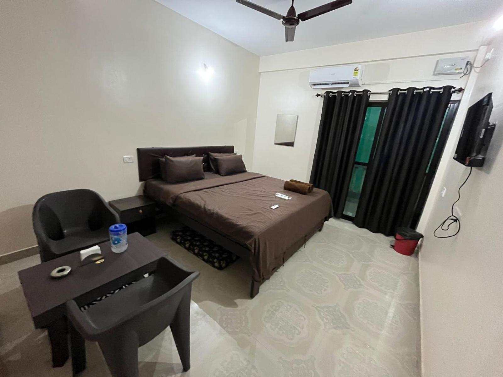 Hotel Saffron Baga Luaran gambar